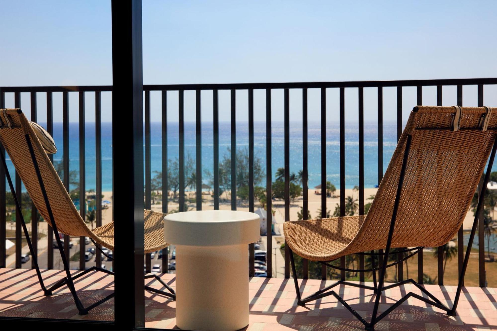 Hotel Indigo Grand Cayman By Ihg West Bay Kültér fotó